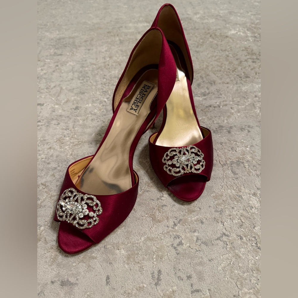 Badgley Mischka Burgundy Satin Peep-Toe Heels with Crystal embellishment - Picture 10 of 13
